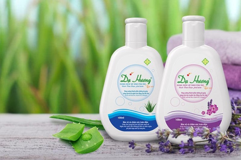 Sử dụng dung dịch vệ sinh phù hợp có nguồn gốc rõ ràng 